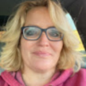 Meet your Posher, Deana